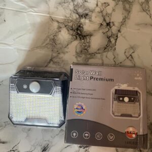 solar wall lights